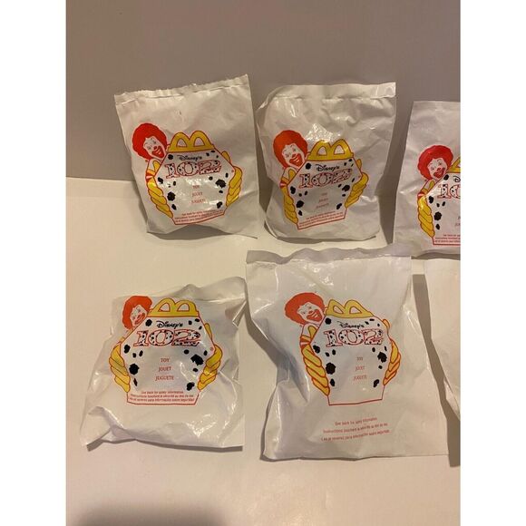McDonald’s 2000 Disney 102 Dalmatians 8 Piece Happy Meal Toys Mystery Unopened - Picture 3 of 6